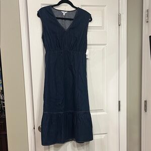 Time and Tru sleeveless Denim Midi Dress with ruffle hem